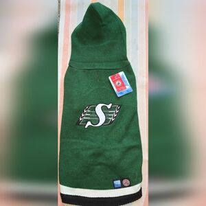 NWT Dog Sweater Saskatchewan Roughriders CFL